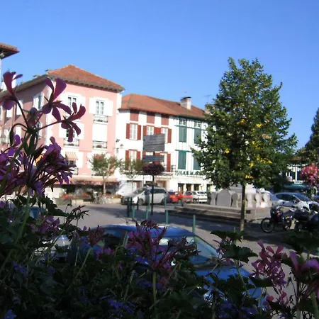 Yanenia Classé Pour Sejour *